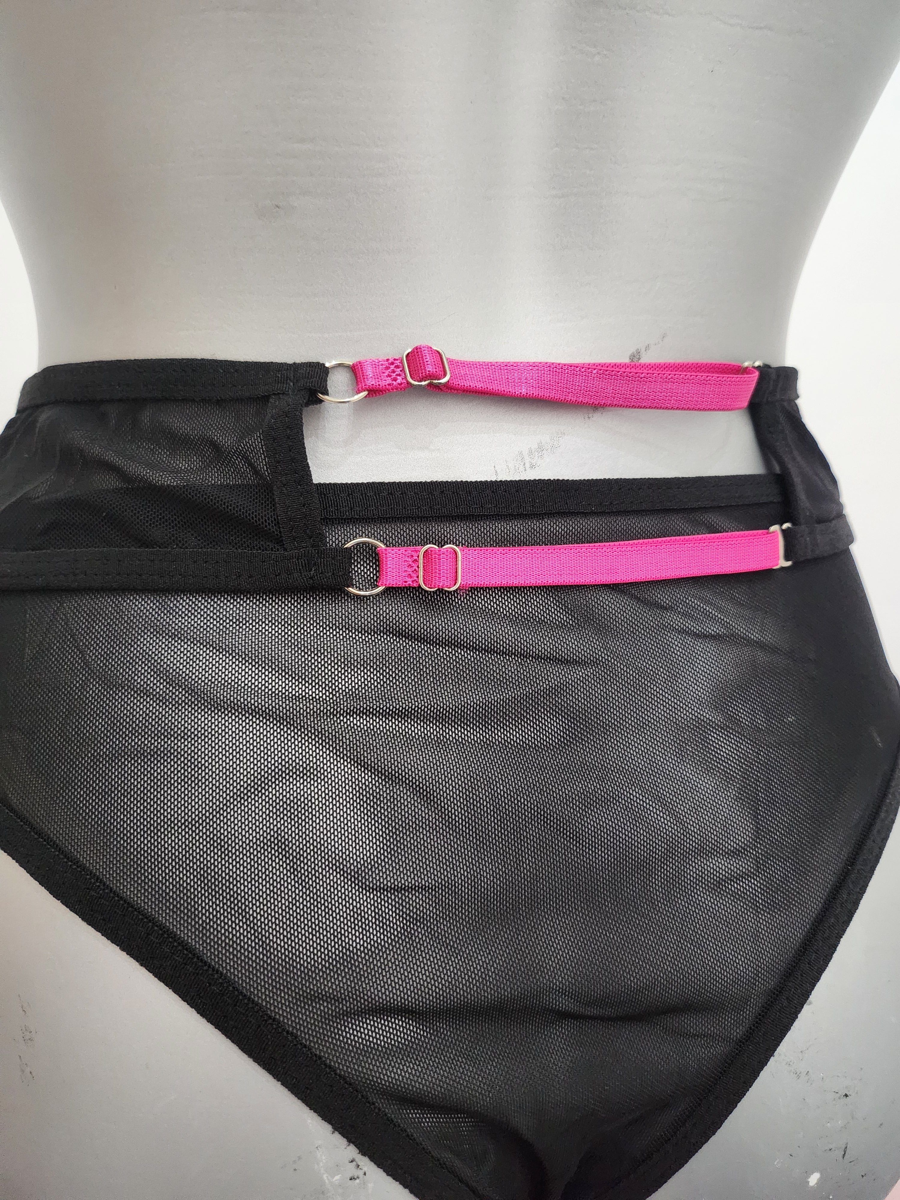 Completo String