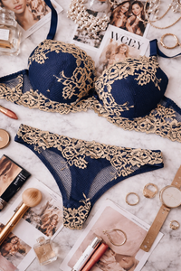 Completo Modello Intimi**imi